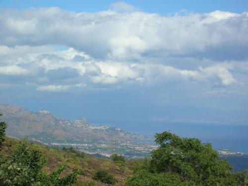 Agroturismo Casa Vacanza La Papuzza Mare E Etna