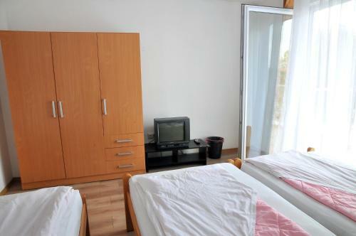 Hostel Room