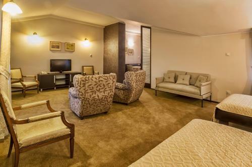 Hostal Guest Accomodation Konak
