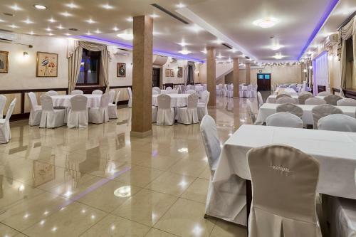 Hostal Guest Accomodation Konak