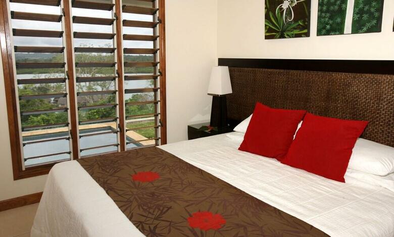 Hotel Mangoes Resort