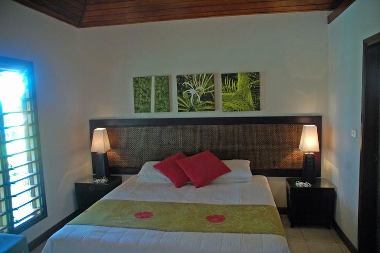 Hotel Mangoes Resort