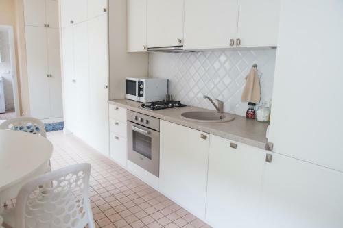 Real House Apartments