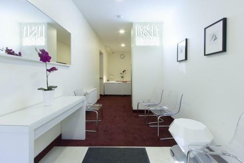 Real House Apartments
