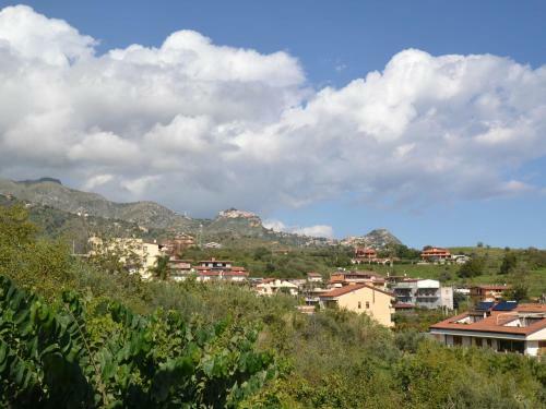 Hostal Apartment La Casa Di Marta Taormina Messina