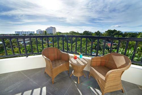 Hotel Cebu White Sands Resort And Spa