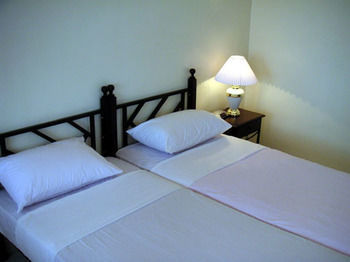 Hostal Royal Taal Inn