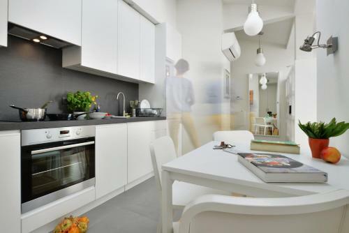Apple Tree Apartments