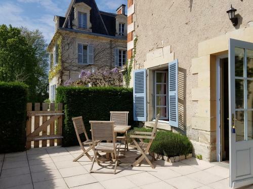 Hotel Chateau De Lalande