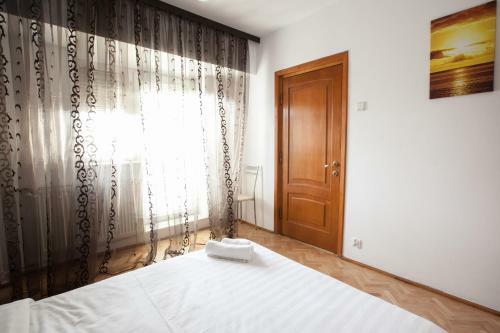 Next Apartments Unirii Square