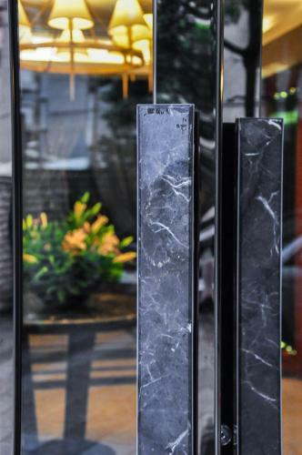 Hotel Jingan Classic Inn