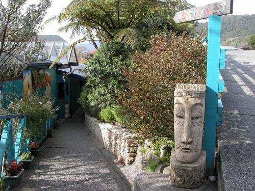 Albergue Global Village Travellers Lodge