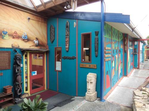 Albergue Global Village Travellers Lodge