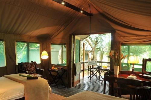 Hostal Falaza Game Park And Spa