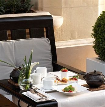 Hotel Montalembert