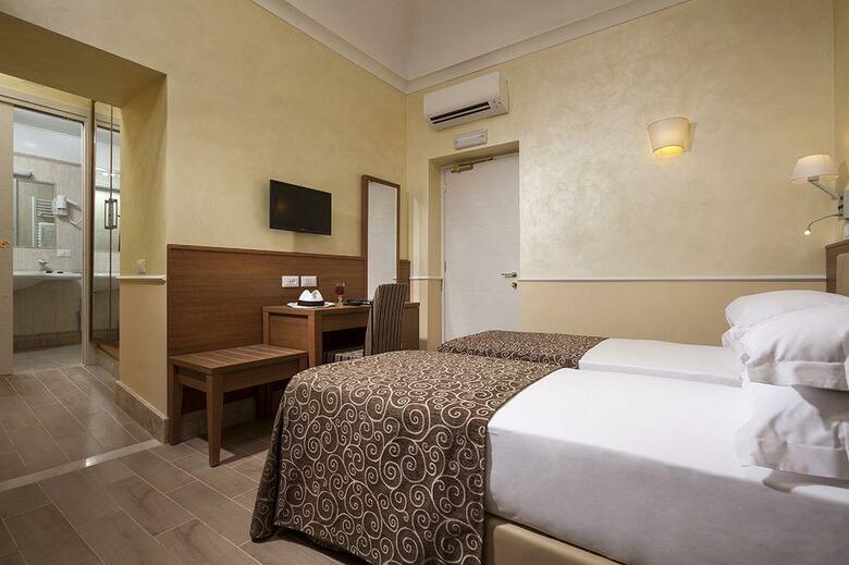 Hotel Kennedy