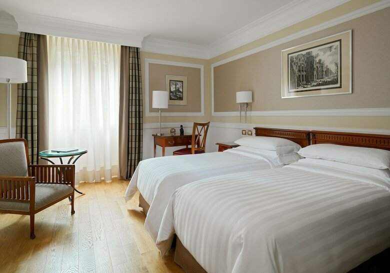 Hotel Marriott Grand Flora