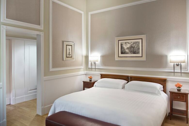 Hotel Marriott Grand Flora
