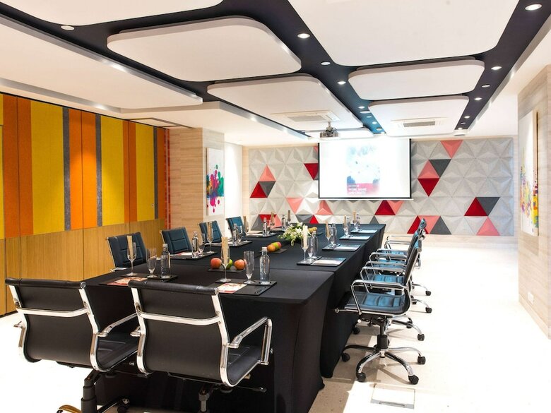 Hotel Ibis New Delhi Aerocity