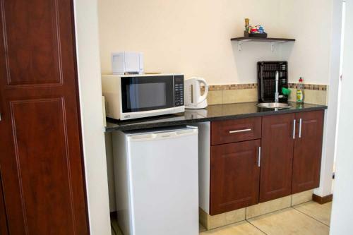 Bed & Breakfast Amohela Guesthouse