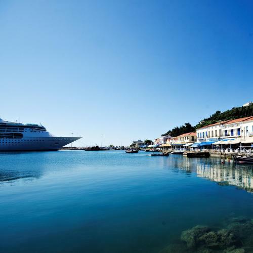 Orizontes View Hotel