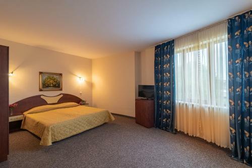 Adamo Hotel