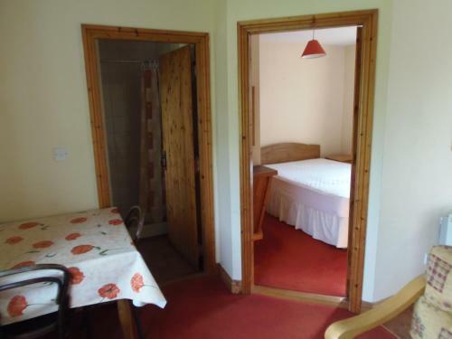 Bed & Breakfast Caheroyn House