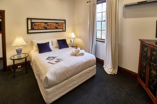 Hostal The Bronte Guesthouse