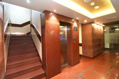 Hotel Leela Grande