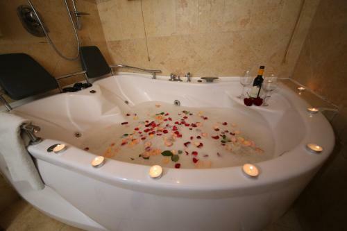 Villa Carmel Boutique Hotel