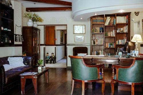 Villa Carmel Boutique Hotel