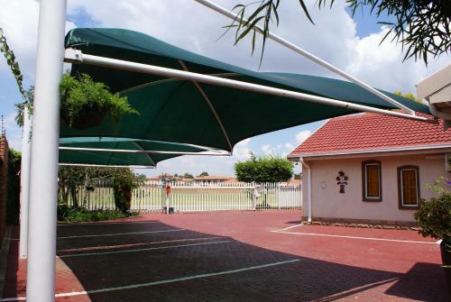 Hostal Seldre Guest House