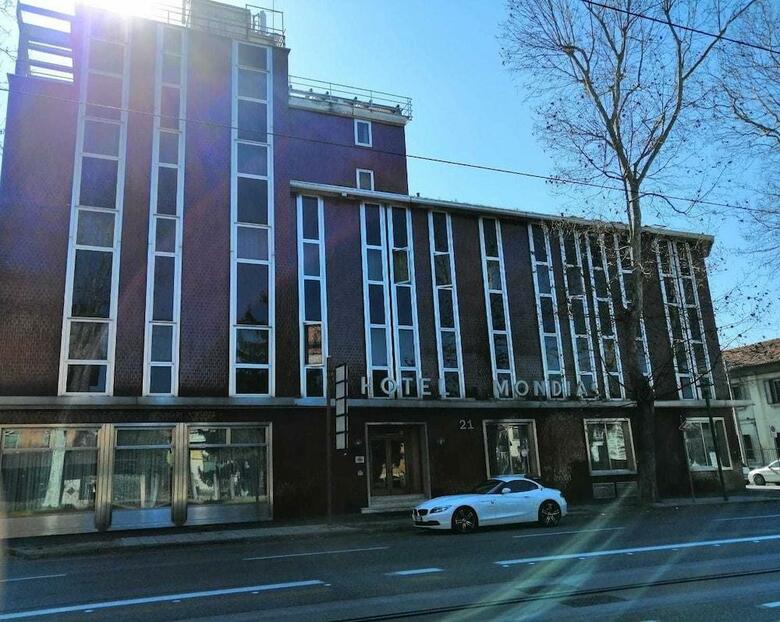 Hotel Mondial