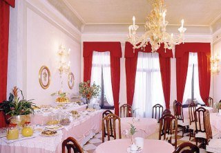 Hotel Villa Stucky