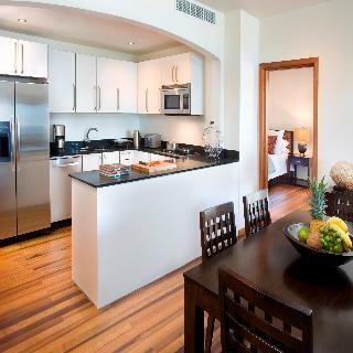 Hotel Nonsuch Bay Resort