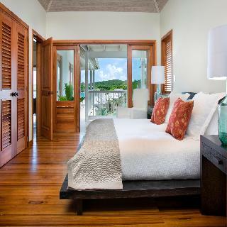 Hotel Nonsuch Bay Resort