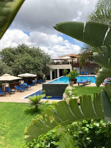 Demetriou Paradisos Hills Hotel
