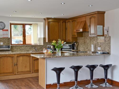 Roslyn Cottage