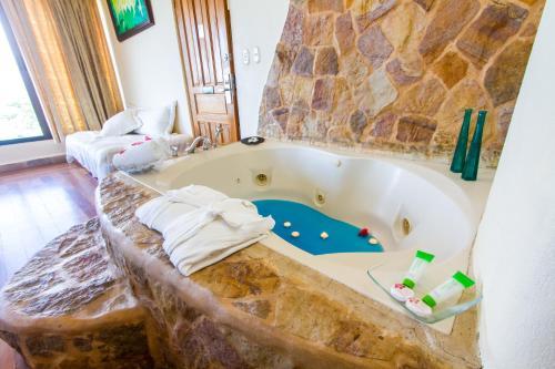 Hotel Issimo Suites