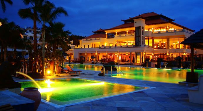 Regency Country Club Apartments & Suites