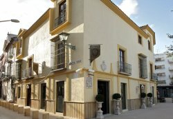 Hotel Sacrist�a De Santa Ana