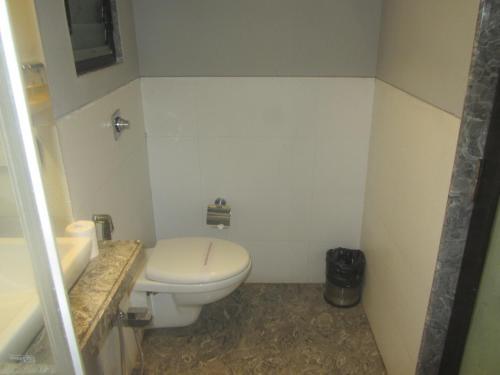 Hotel Sixteen Degrees North