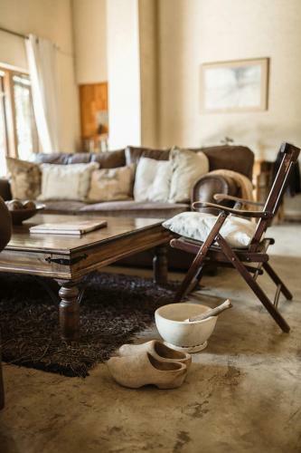 Bed & Breakfast 50 On Shepherd Boutique Guest House