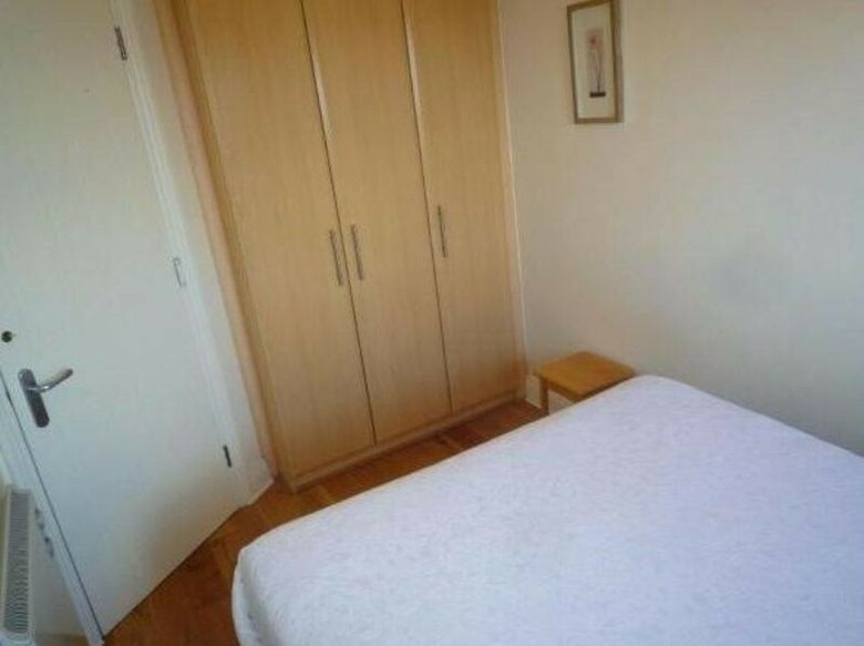 Apartamentos 90 Derrynane Square