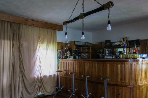 Hostal Surasul Muntelui