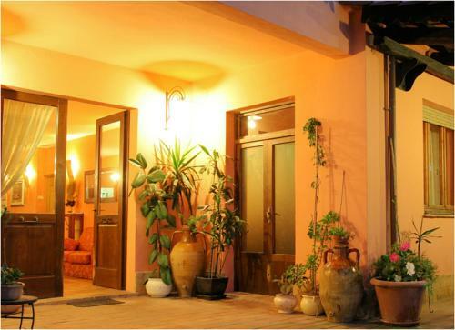 Hostal Pineta Country House