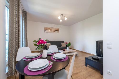 P&o Apartments Wola