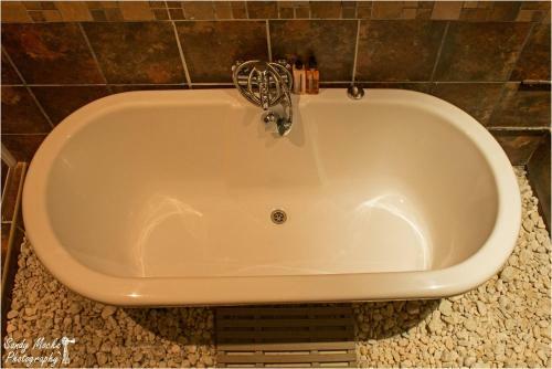 Hostal A Cherry Lane Self Catering And B&B