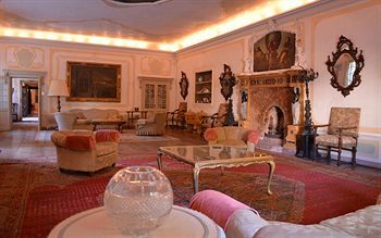 Hostal Relais Barco Zonca