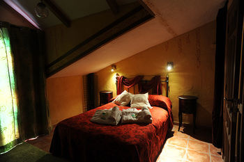 Agroturismo El Rinc�n De Monasterio & Spa